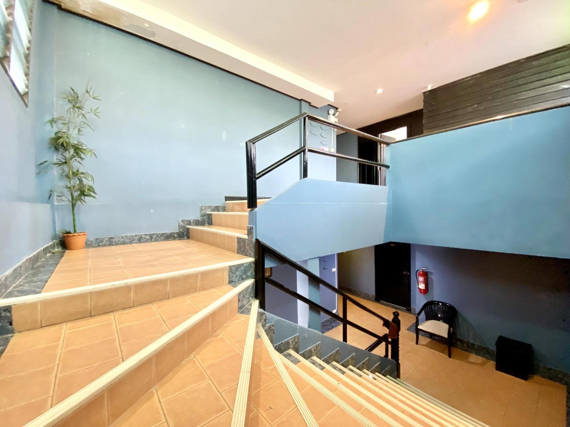 Beachwalk Minotel Patong Екстер'єр фото