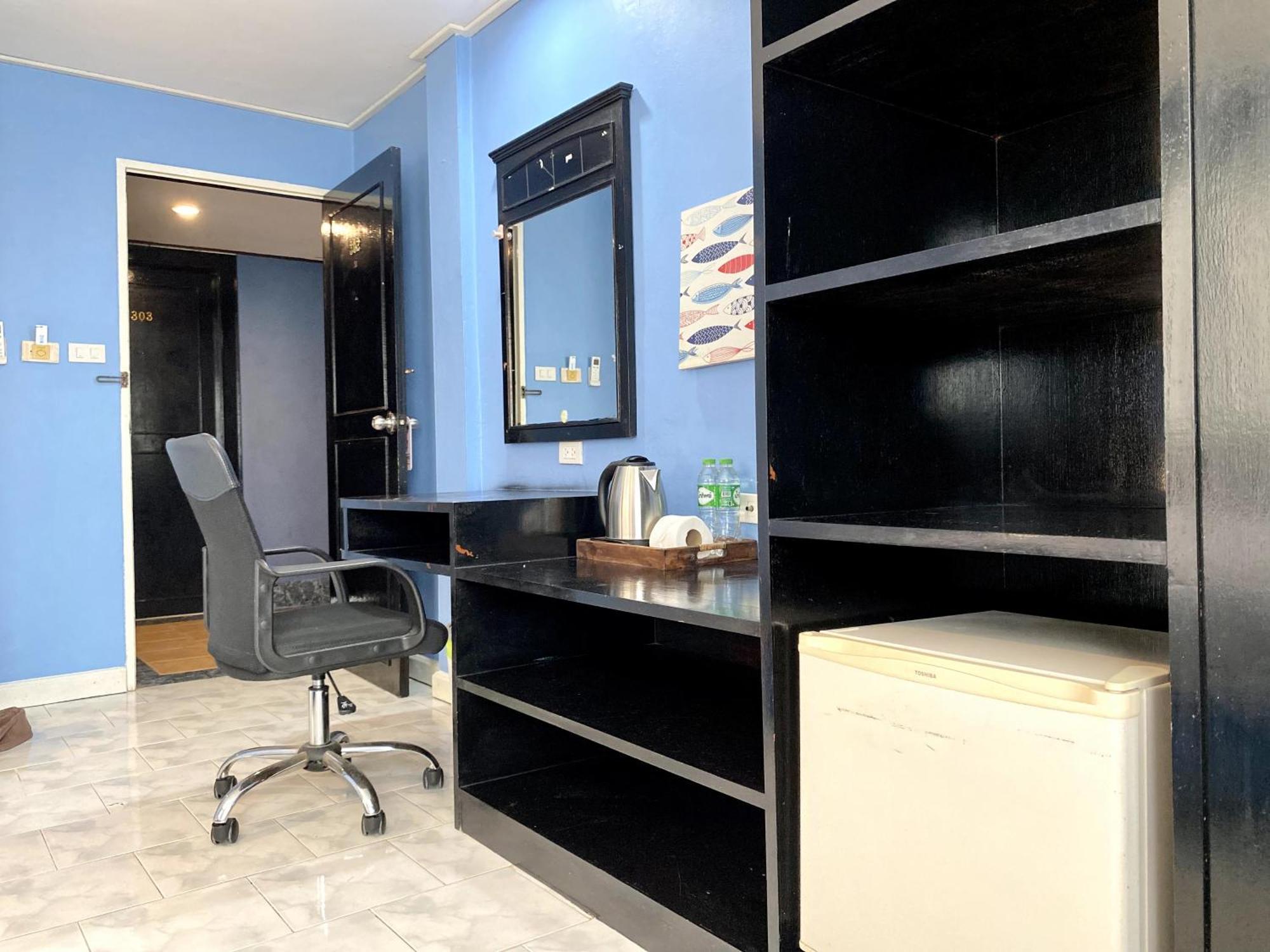 Beachwalk Minotel Patong Екстер'єр фото