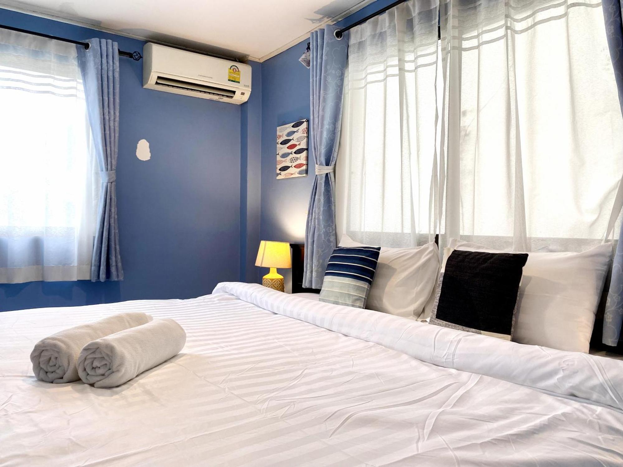 Beachwalk Minotel Patong Екстер'єр фото