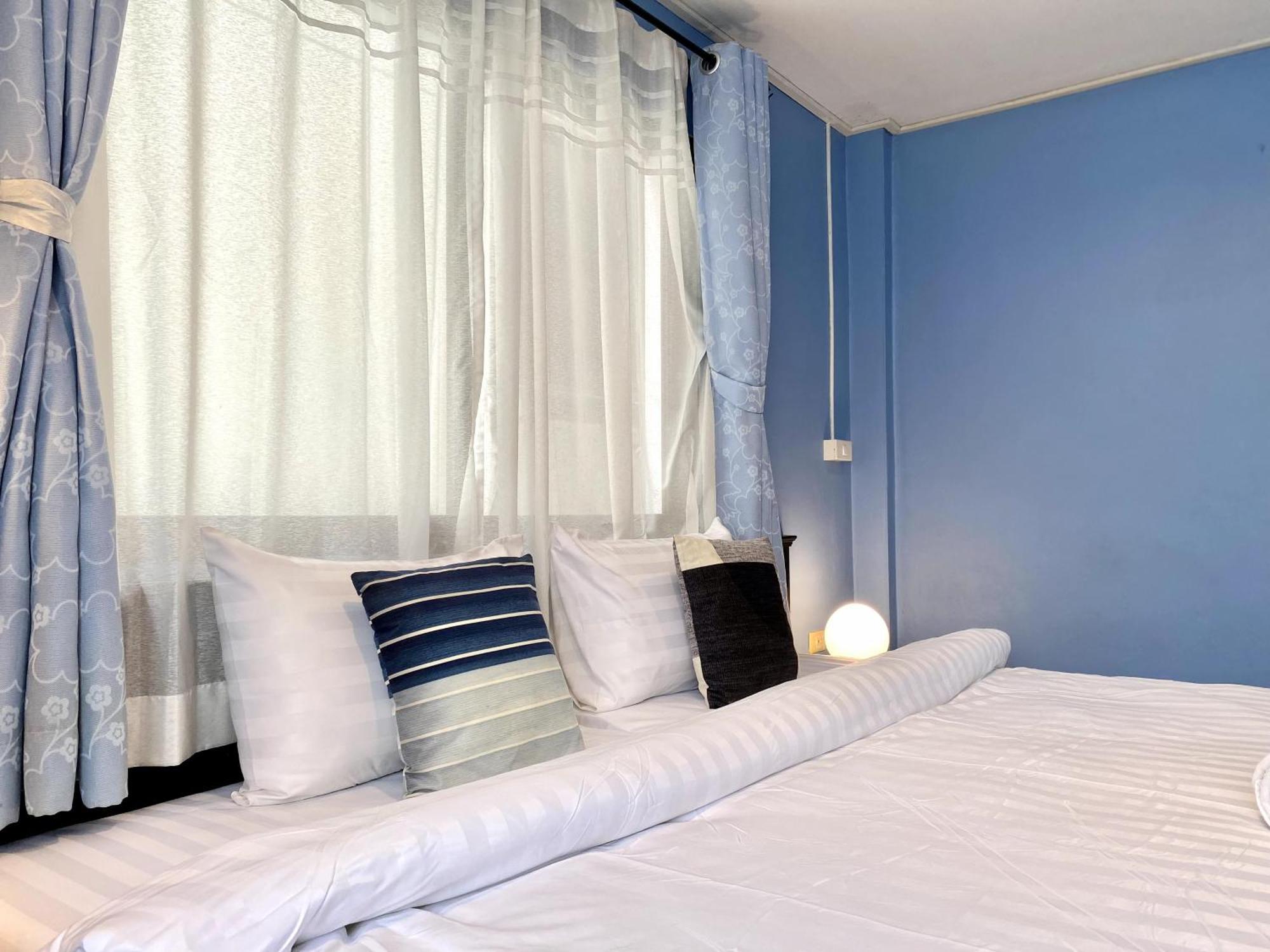 Beachwalk Minotel Patong Екстер'єр фото